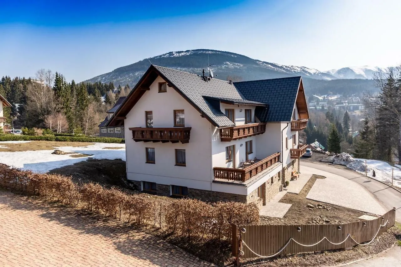Guest house Pension George Spindleruv Mlyn